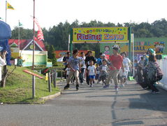 39406822_1360362810_223small.jpg