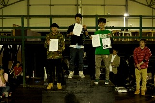 83X83g838A815B83gOPEN.jpg